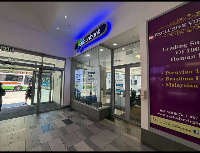 68M² BUILDING TO LET IN CLAREMONT